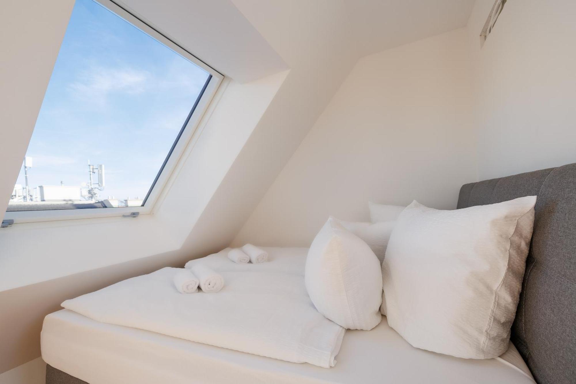 Symphony Apartments 40 - Modern Loft With Terrace And Grill In Central Location Vienna Luaran gambar
