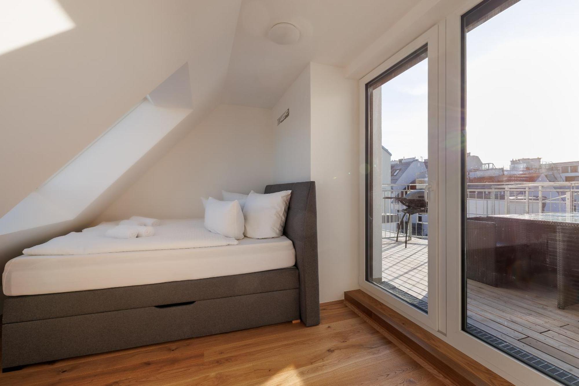 Symphony Apartments 40 - Modern Loft With Terrace And Grill In Central Location Vienna Luaran gambar